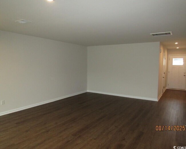 Building Photo - 3006 Northwest Dr