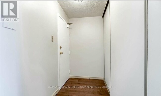 Photo du bâtiment - 4205 Shipp Dr