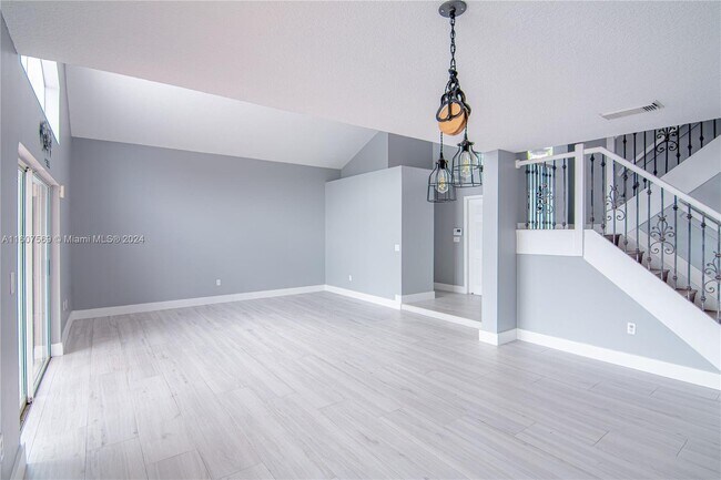 Foto del edificio - 13366 SW 144th Terrace