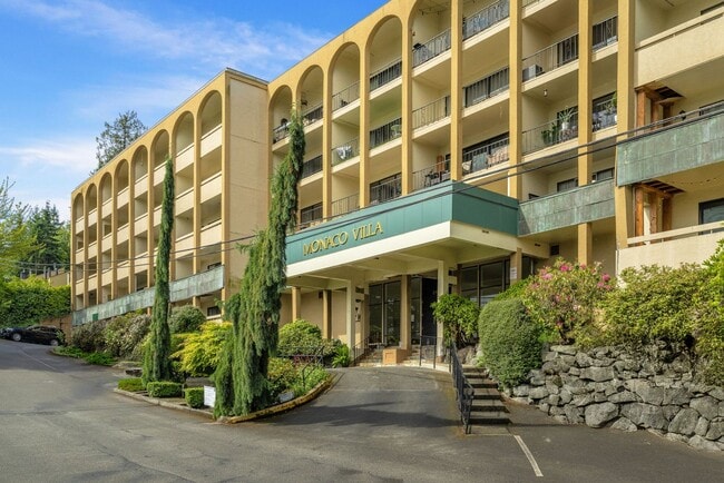 Building Photo - 1bd/1ba Mercer Island Condo
