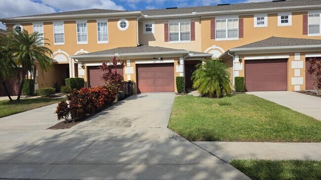 Building Photo - 326 Chelsea Dr