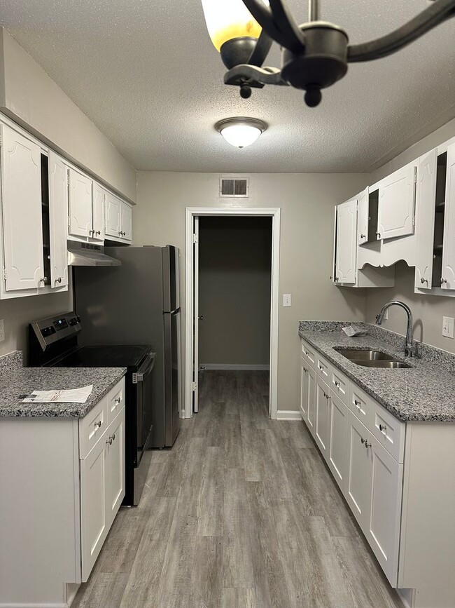 Foto del edificio - Newly remolded 1 bedroom Unit in British Woods