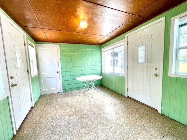 Building Photo - 3260 US-61