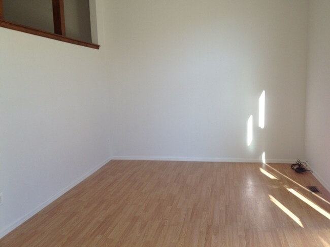 Building Photo - 104 Pipers Pl