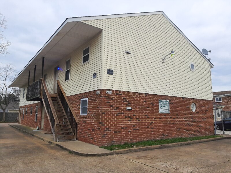 548 Ashlawn Dr, Norfolk, VA 23505 Room for Rent in Norfolk, VA