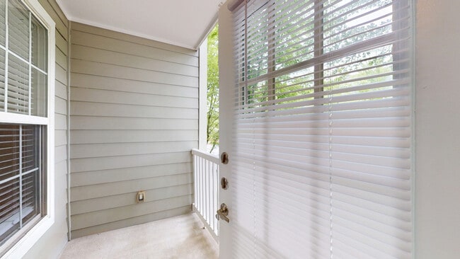 Interior Photo - Ridge at Blue Hills