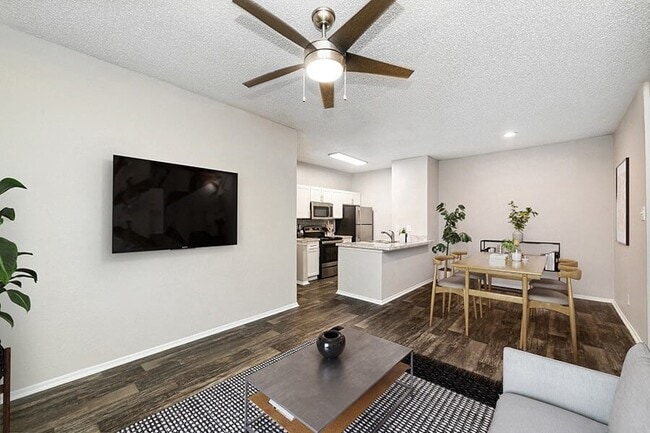Building Photo - Pointe at Fair Oaks
