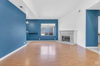 Building Photo - 819 15th St