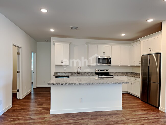 Building Photo - 10518 W Atlantis Wy