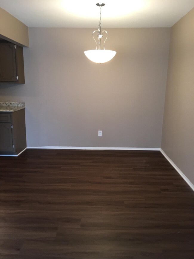 Foto del edificio - 10030 W Nine Mile Rd