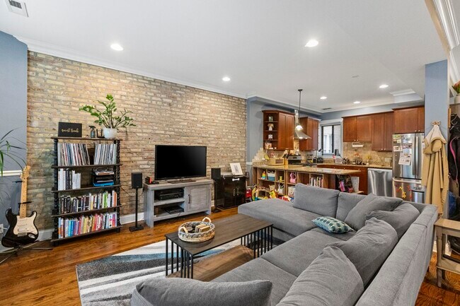 Foto del edificio - 5219 N Winthrop Ave