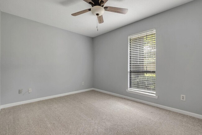 Building Photo - 6708 Chant Trail