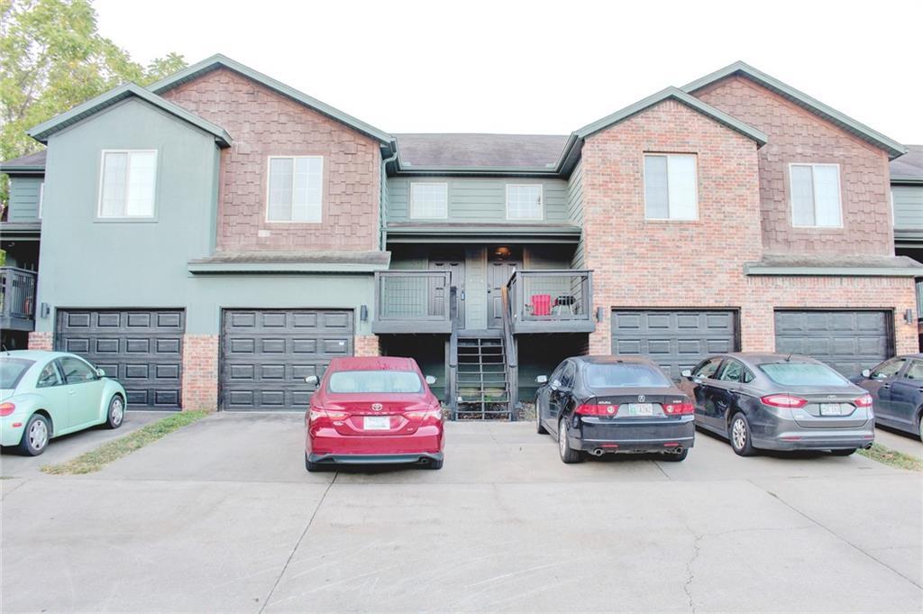 Primary Photo - 775 W Sandy Beach Ln