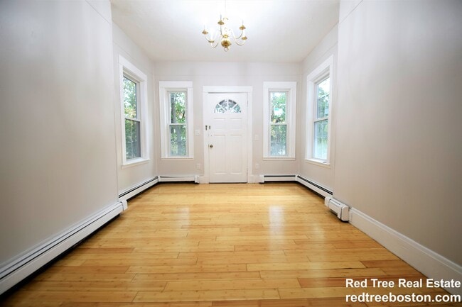 Photo - 24 St James St Apartment