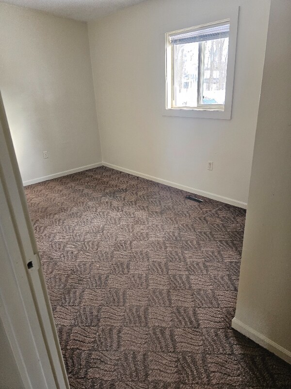 Foto del edificio - 7696 Elm St