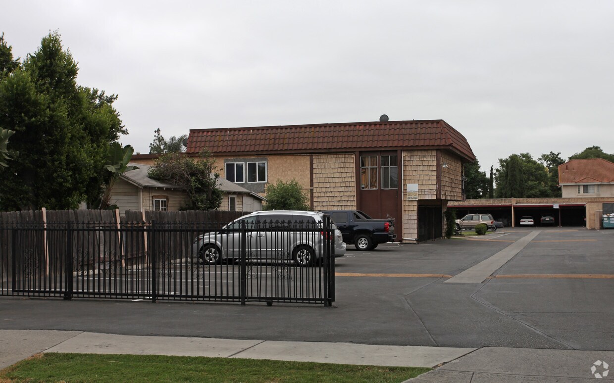 Gated Parking Area - 12114-12116 Deana St