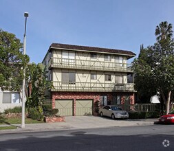 Building Photo - 1239 12th St