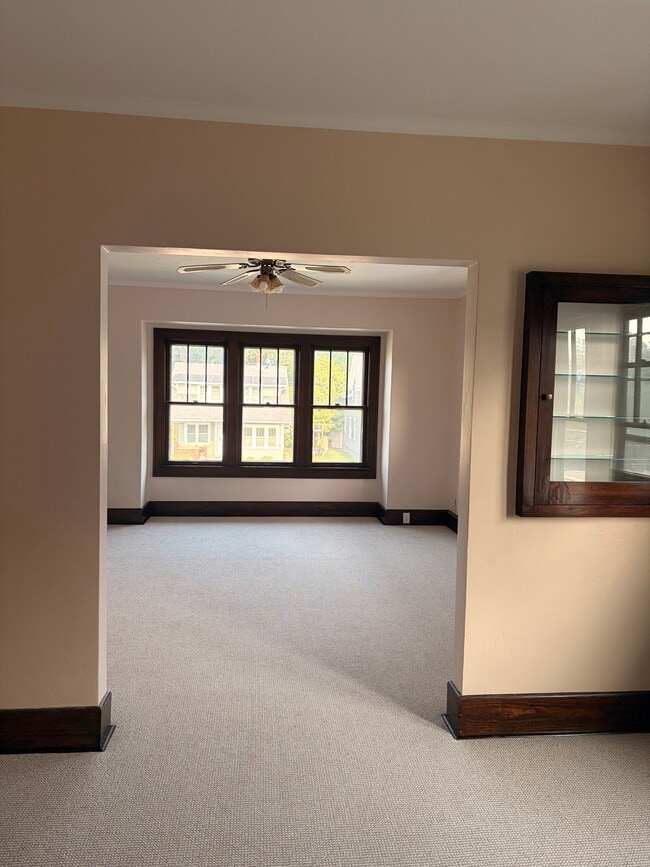 Living Room/Dining Room - 2226 N 6th St