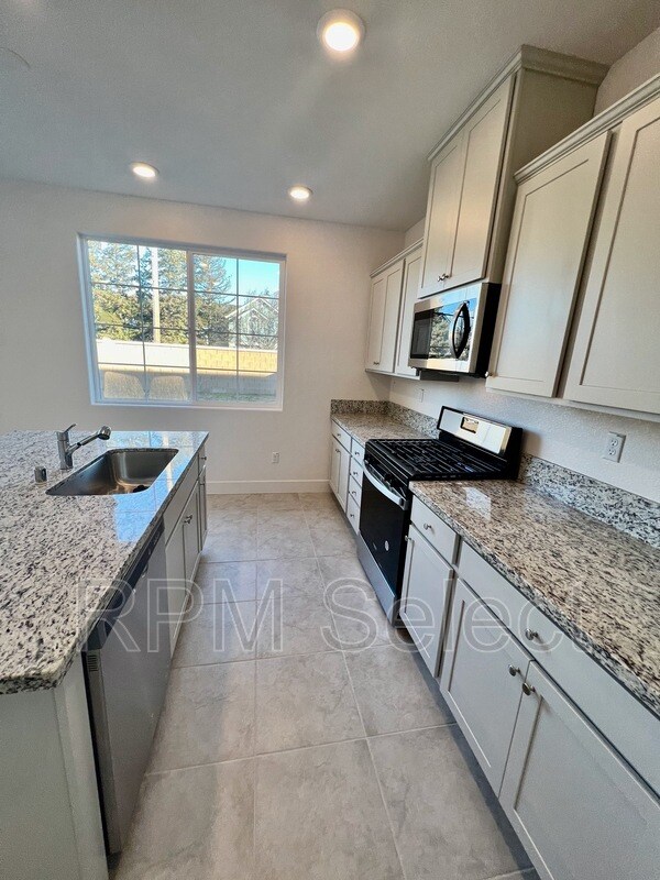 Foto del edificio - 2988 Newberry St