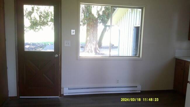 Building Photo - 28807 Hurlburt Rd