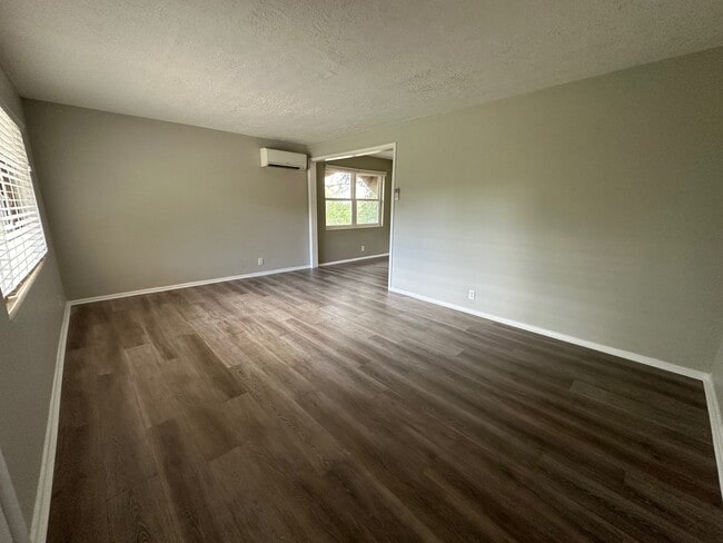 Foto del edificio - 80 W Zane Ave