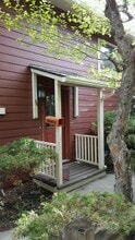 Building Photo - 210 S 15th Ave