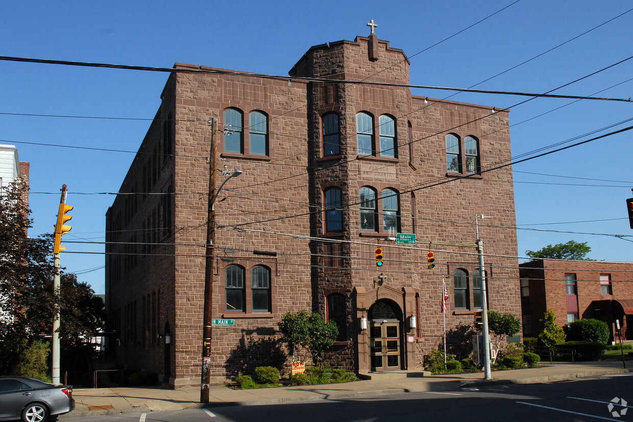 Building Photo - Saint John Apartments