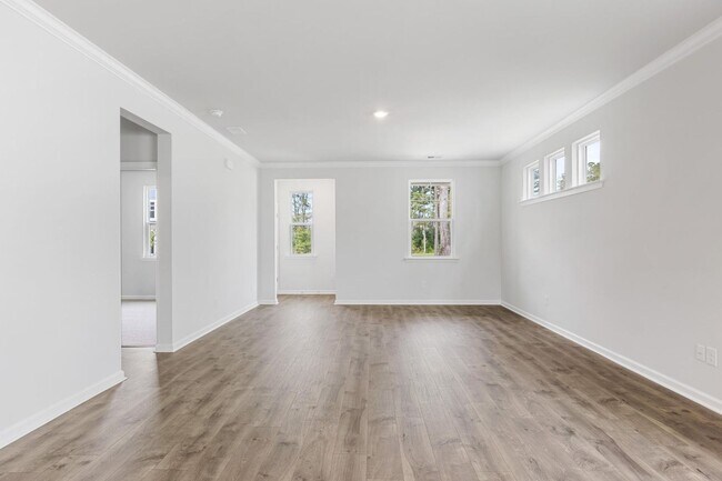Foto del edificio - Move-In Ready Home with Luxury Finishes & Prime Location!