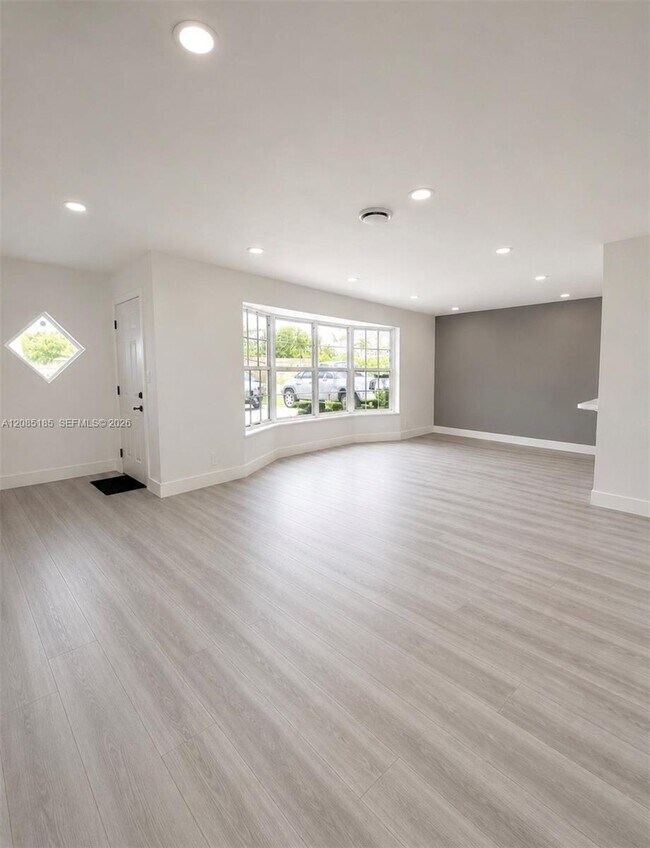 Foto del edificio - 3540 NW 38th Terrace