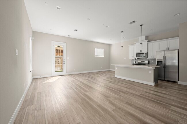 Foto del edificio - 3208 Bostic St