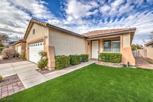 Foto del edificio - 9758 Vista Crest Ave