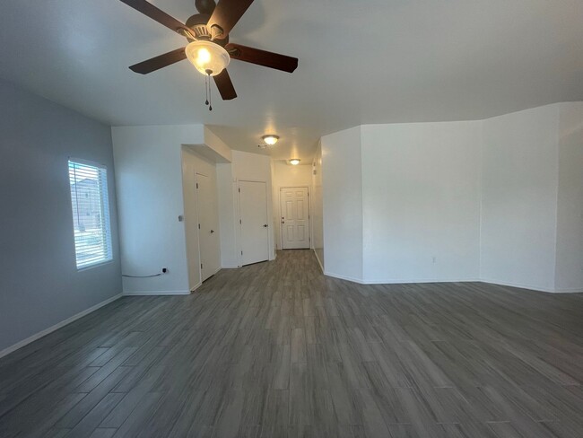 Foto del edificio - 3 Bedroom 2.5 Bath Home in Julian Ranch wi...