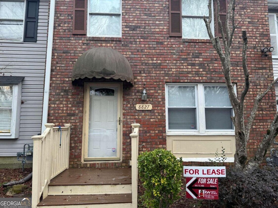 Primary Photo - 8827 Applegate Ln
