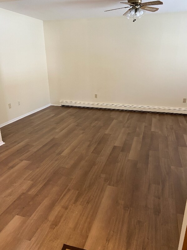 Building Photo - 395 N Bicycle Path