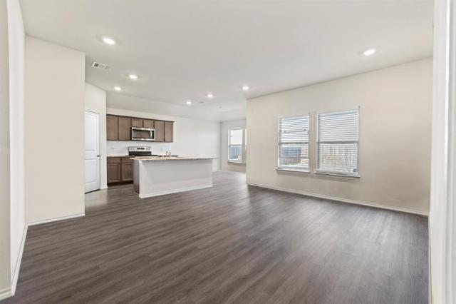 Foto del edificio - 4 bedroom in Crandall TX 75114