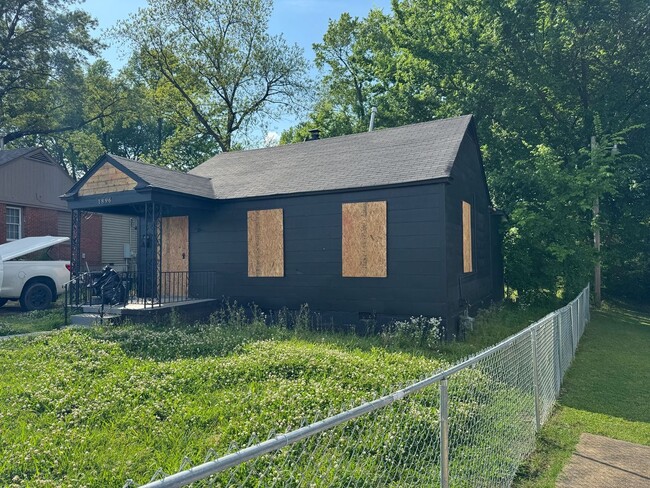 New Rental Opportunity in Memphis! - New Rental Opportunity in Memphis! House