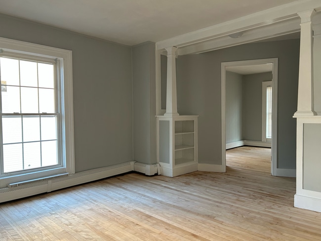 Building Photo - 18 Bowdoin St
