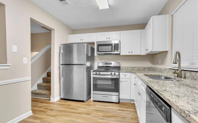 Foto del edificio - 3729 Adamsville Dr SW