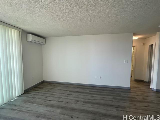 Building Photo - 801 South St