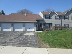 Building Photo - 56 N Victoria Ln