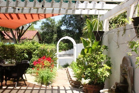 Building Photo - 1879 Fox Bridge Ct