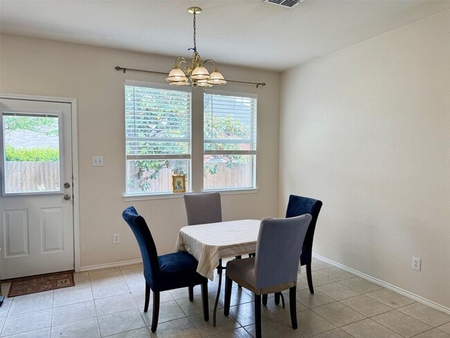 Building Photo - 9724 Windburn Dr