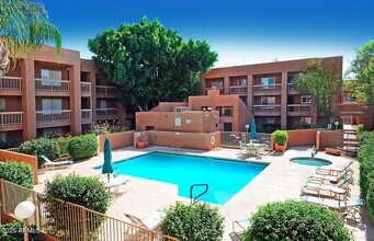 Building Photo - 7494 E Earll Dr