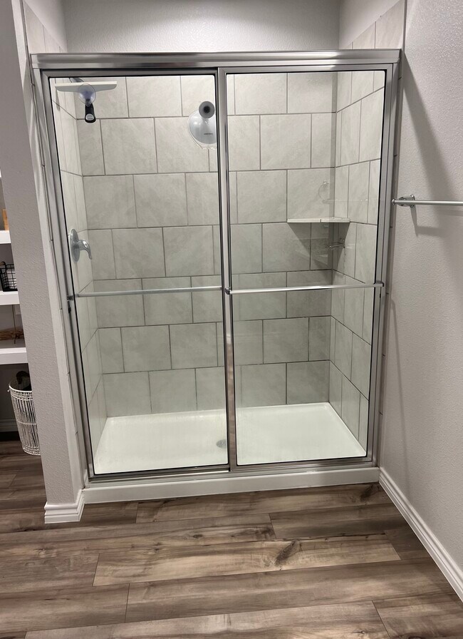 Foto del edificio - 7230 Tristan Dr
