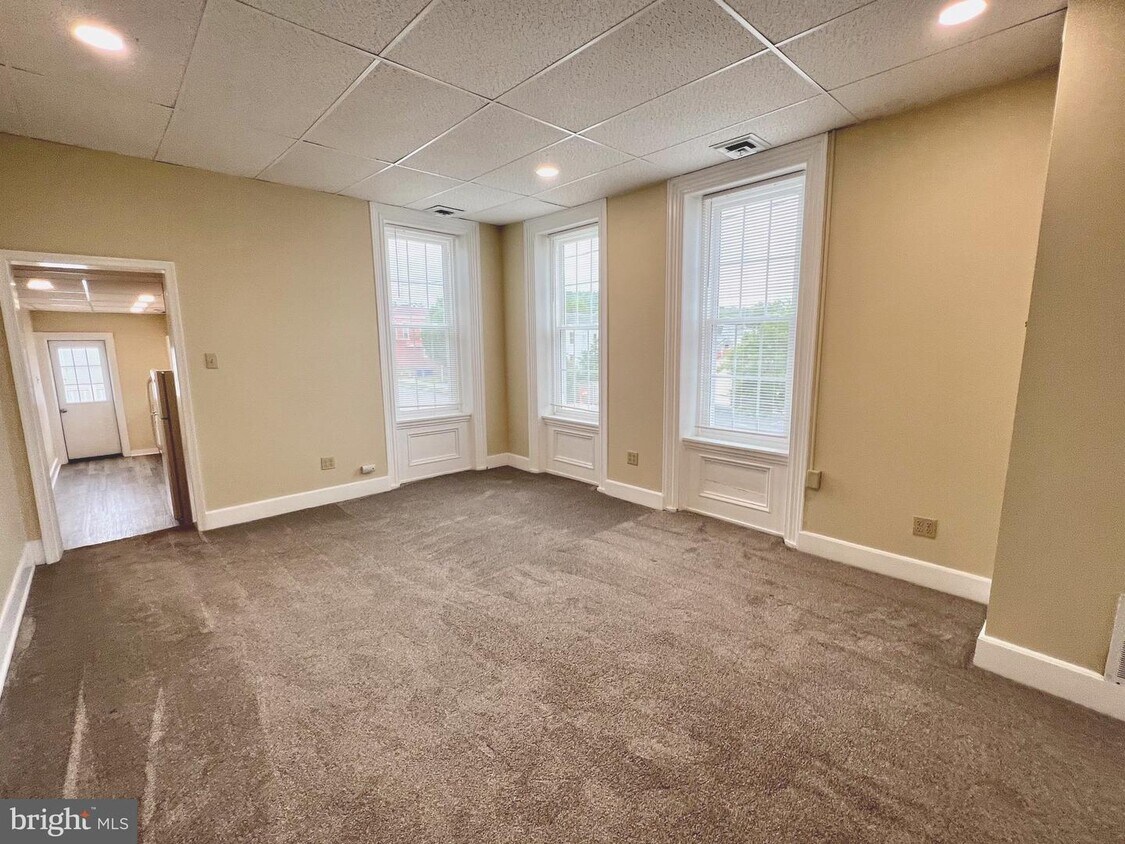 2 E Penn Ave Unit C, Robesonia, PA 19551 Room for Rent in Robesonia