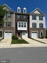 Building Photo - 4703 Six Forks Dr