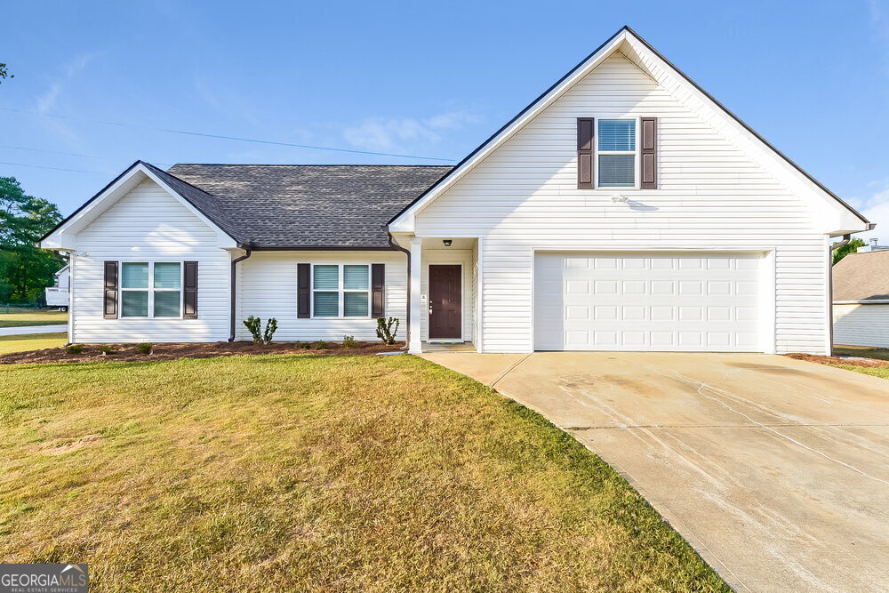 Primary Photo - 320 Woodland Ridge Cir
