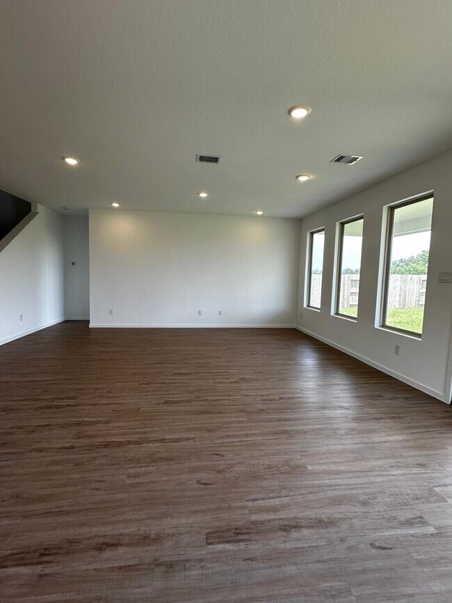 Building Photo - 2631 Olivine Stone Dr