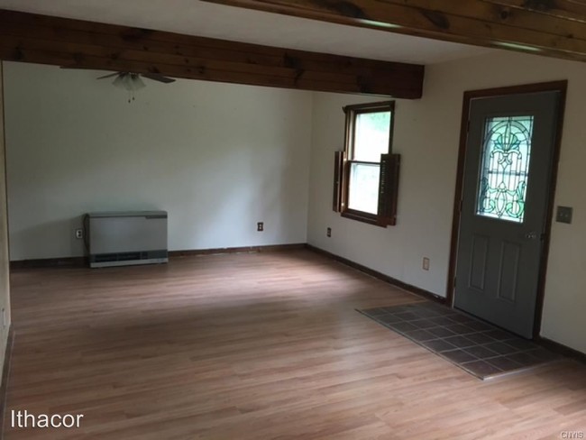 Building Photo - 2 br, 1 bath House - 5089 Old State Rd
