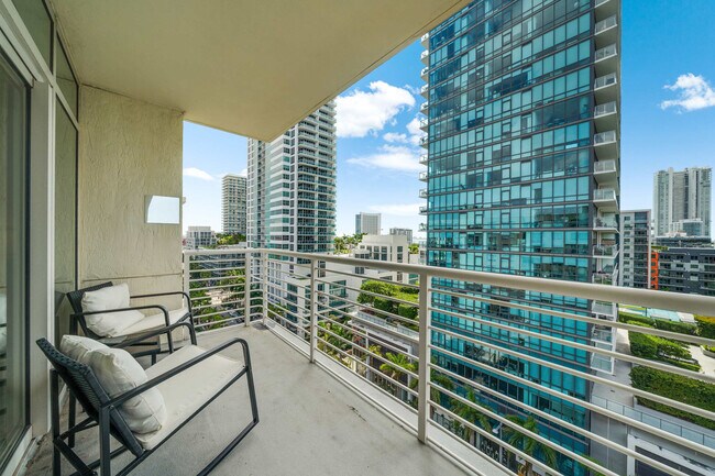 Foto del edificio - 3256 NE 1st Ave